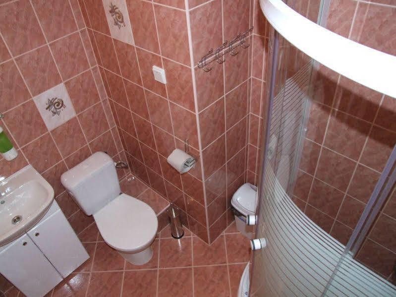 Hotel Petr Bezruc Frýdlant nad Ostravicí エクステリア 写真