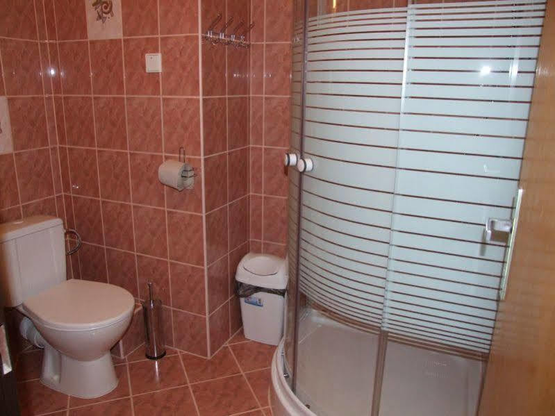 Hotel Petr Bezruc Frýdlant nad Ostravicí エクステリア 写真