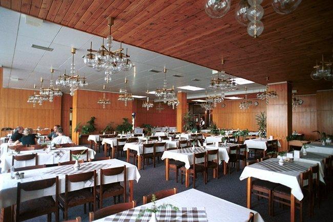 Hotel Petr Bezruc Frýdlant nad Ostravicí エクステリア 写真