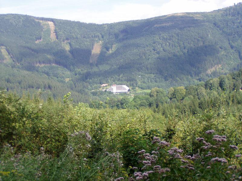 Hotel Petr Bezruc Frýdlant nad Ostravicí エクステリア 写真